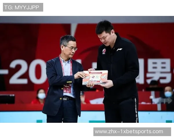 36岁外援逆袭朱芳雨场均259分成广东核心新东家三选一引发争抢 36岁外援逆袭朱芳雨场均259分成广东核心新东家三选一引发争抢